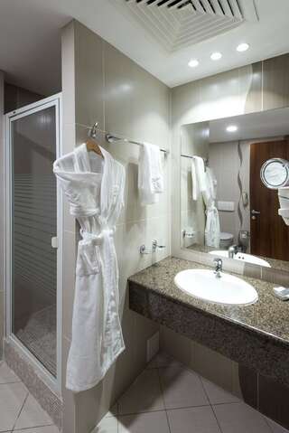 Отель Hotel Duman Нур-Султан Стандартный двухместный номер с 1 кроватью-3
